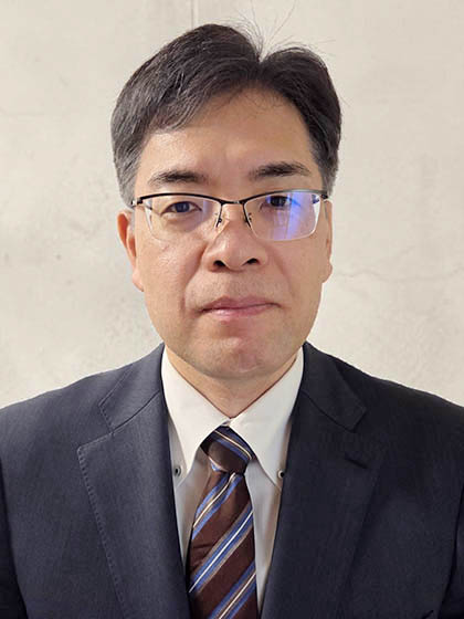 津村 玲